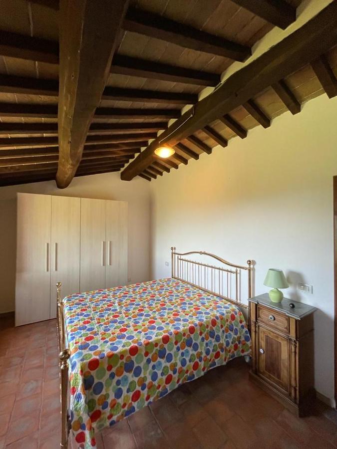 Casa Di Campagna In Collina Tatti Bagian luar foto